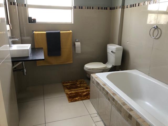 To Let 3 Bedroom Property for Rent in Parow Valley Western Cape